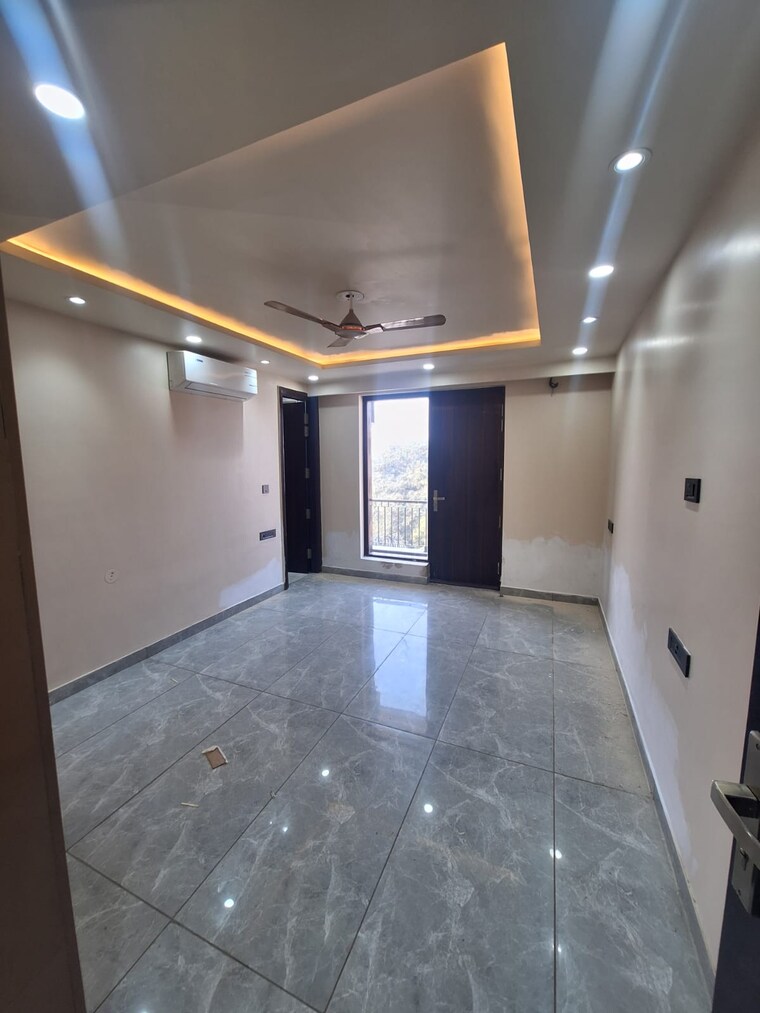 Kitchen, palam vihar 3 Bedroom 2200 Sq.Ft. Builder Floor In Palam Vihar Gurgaon 9577783