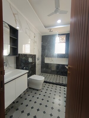 Bathroom in 4 BHK Builder Floor at TDI The Retreat, Sector 89 – for Sale