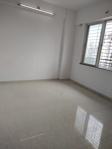 Room in 1 BHK Apartment at RK Lunkad Aromatic Wind, Wakad – for Rent