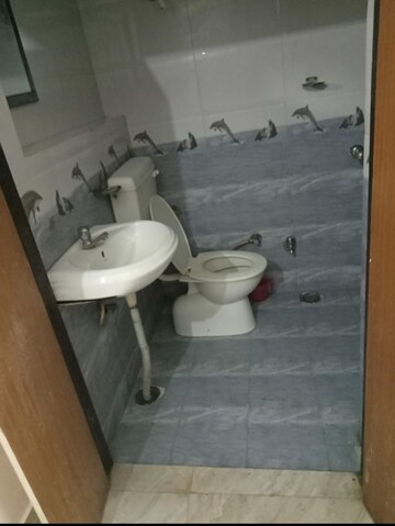 Bathroom in 1 RK Villa at Aliganj – for Rent