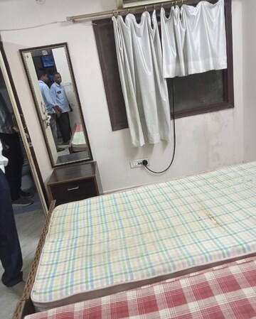 Bedroom in 1 RK Villa at Aliganj – for Rent