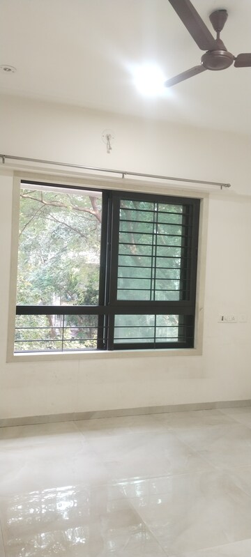Master Bedroom in 3 BHK Apartment at Mulund West – for Sale