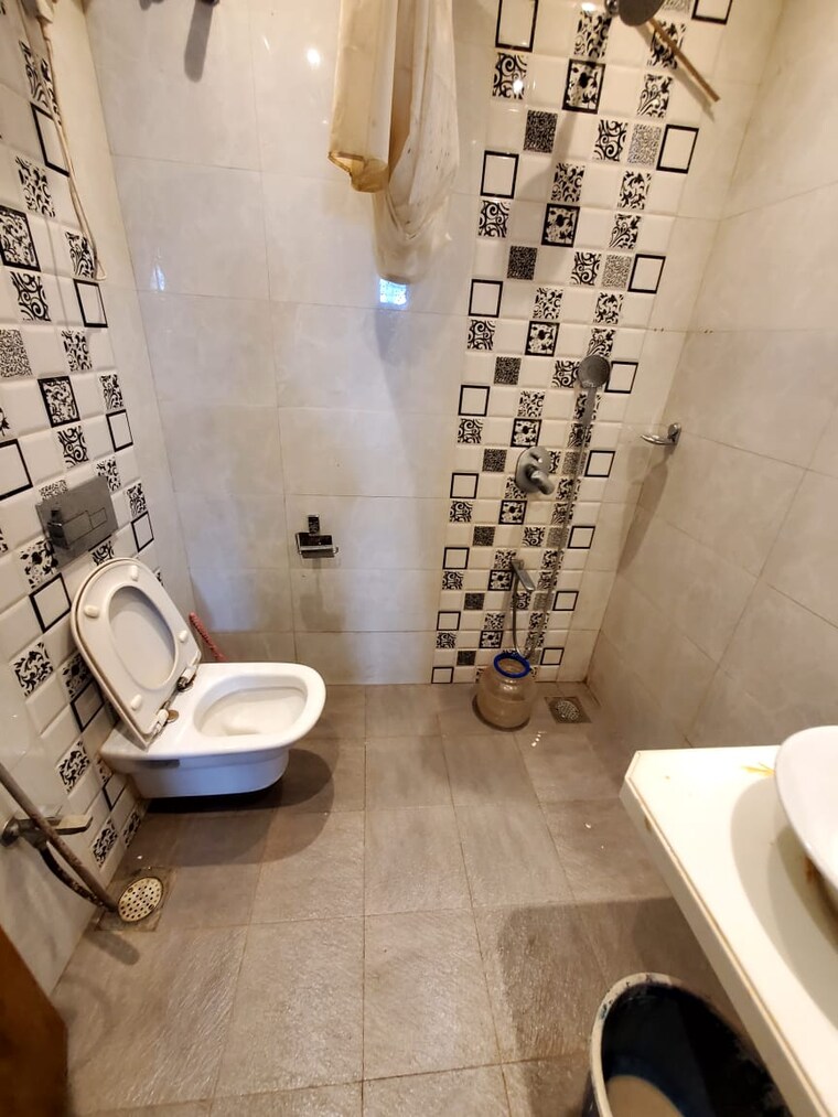 Bathroom, neelkanth-greens 2 Bedroom 620 Sq.Ft. Apartment In Manpada Thane 9577834