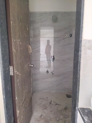 Bathroom in 1 BHK Apartment at Metropolis Bayside, Kasarvadavali – for Rent