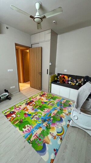 Bedroom in 3 BHK Apartment at M3M Heights, Sector 65 – for Rent