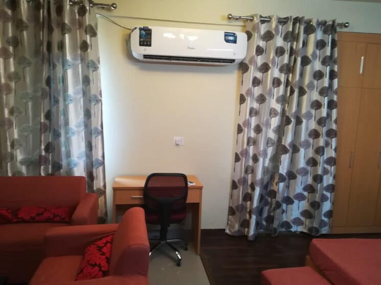 Team Area, migsun-vilaasa 2 Bedroom 660 Sq.Ft. Apartment In Eta Ii Greater Noida Greater Noida 9577850