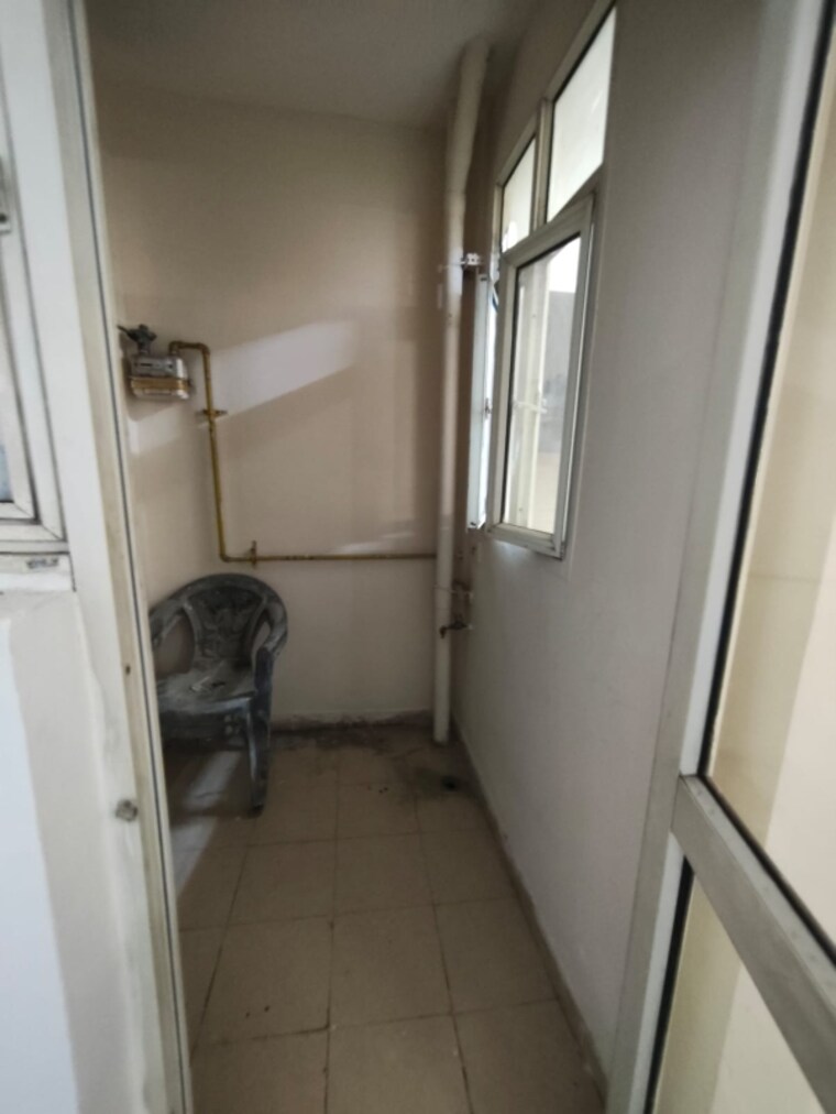 Bathroom, supertech-ecovillage-ii 2 Bedroom 890 Sq.Ft. Apartment In Sector 16b Greater Noida Greater Noida 9577881