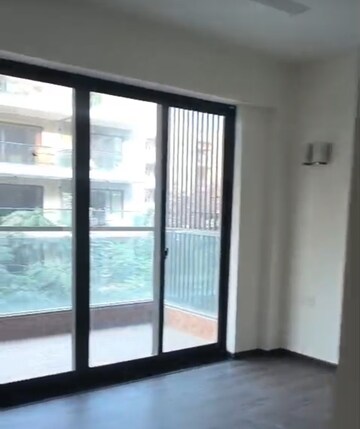 Room in 3 BHK Apartment at Adani Samsara, Sector 60 – for Rent