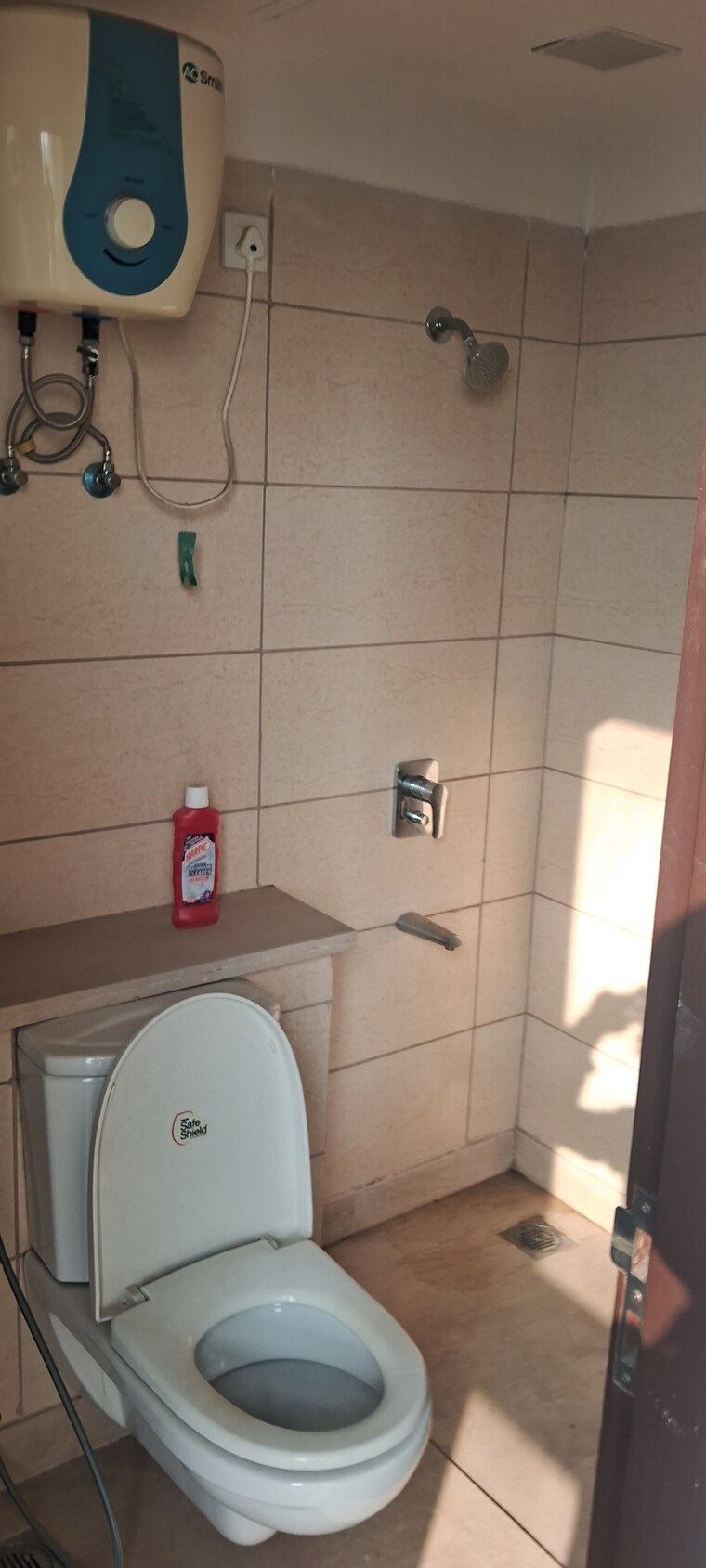 Bathroom, shapoorji-pallonji-joyville-phase-2 2 Bedroom 915 Sq.Ft. Apartment In Sector 102 Gurgaon 9577957