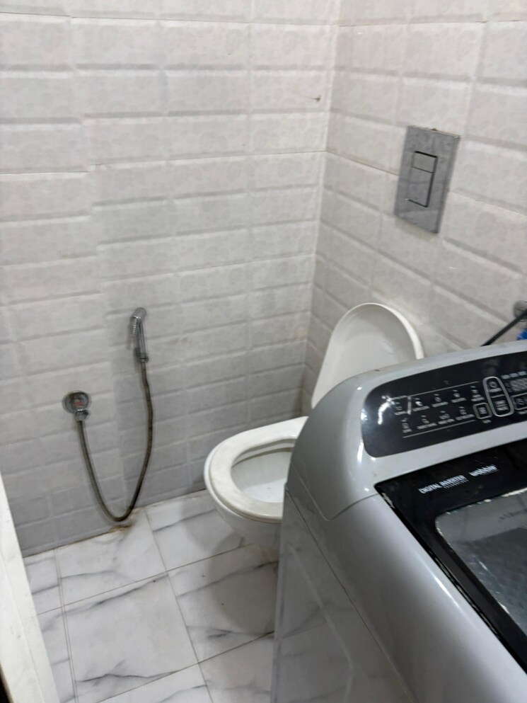 Bathroom, neelam-heights 2 Bedroom 1000 Sq.Ft. Apartment In Kharghar Sector 13 Navi Mumbai 9577864