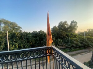 Balcony in 4 BHK Villa at Sector 6 – for Rent