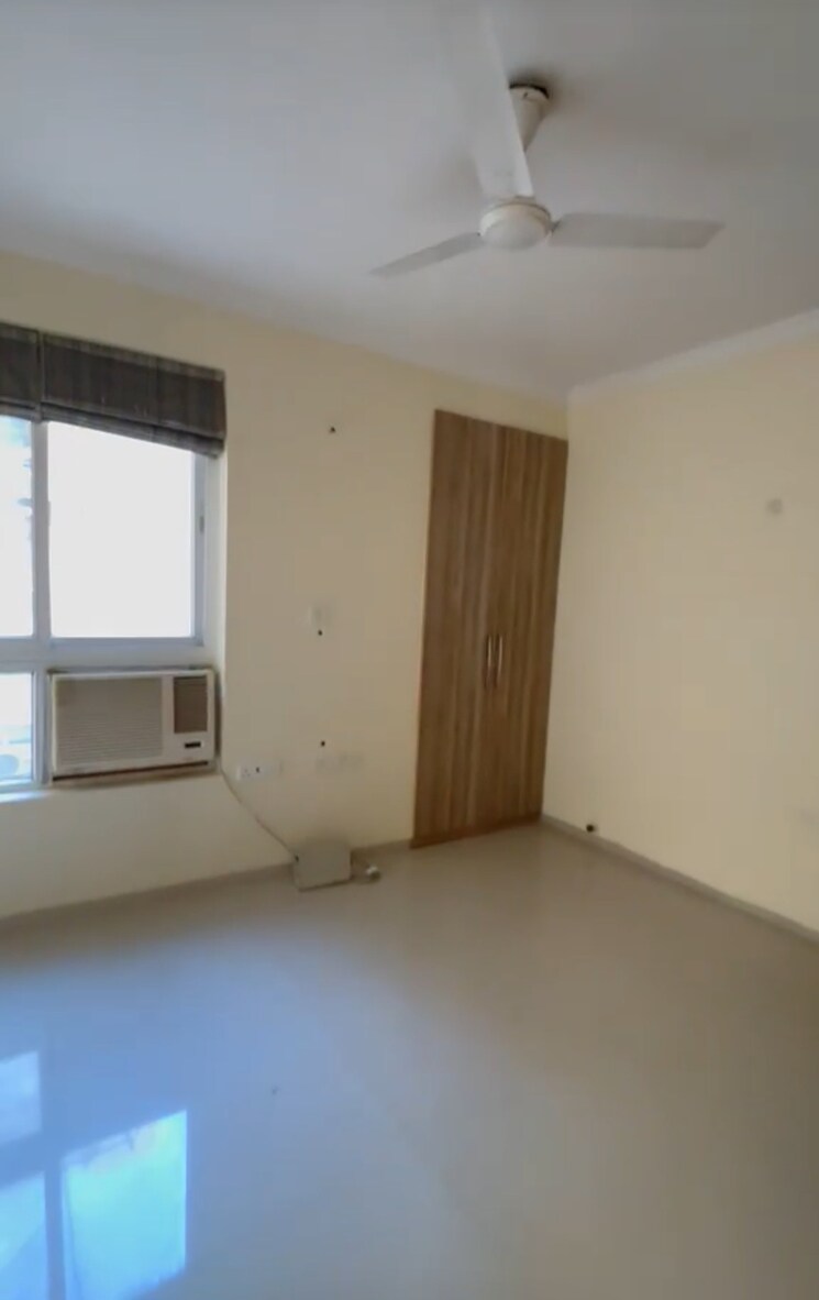 Room, tulip-violet 4 Bedroom 2010 Sq.Ft. Apartment In Sector 69 Gurgaon 9577937