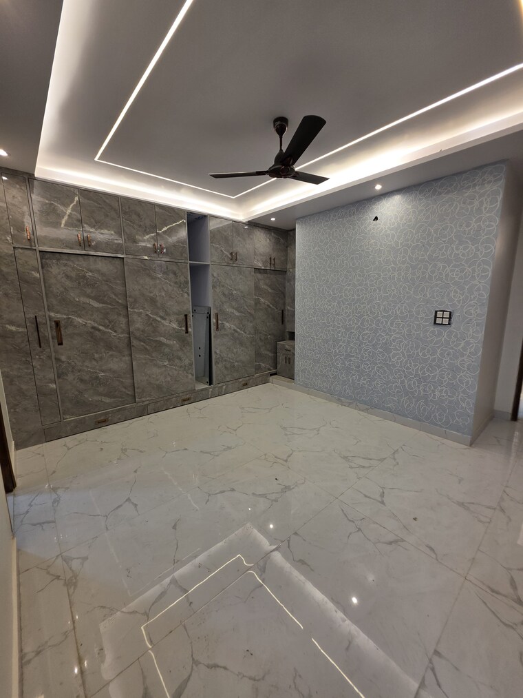 undefined, rajendra nagar sector 3 5 Bedroom 275 Sq.Yd. Builder Floor In Rajendra Nagar Sector 3 Ghaziabad 9577958