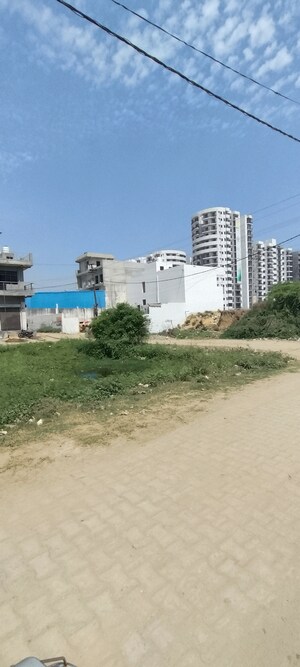  Plot For Sale in PVD Mansarovar Park, Lal Kuan