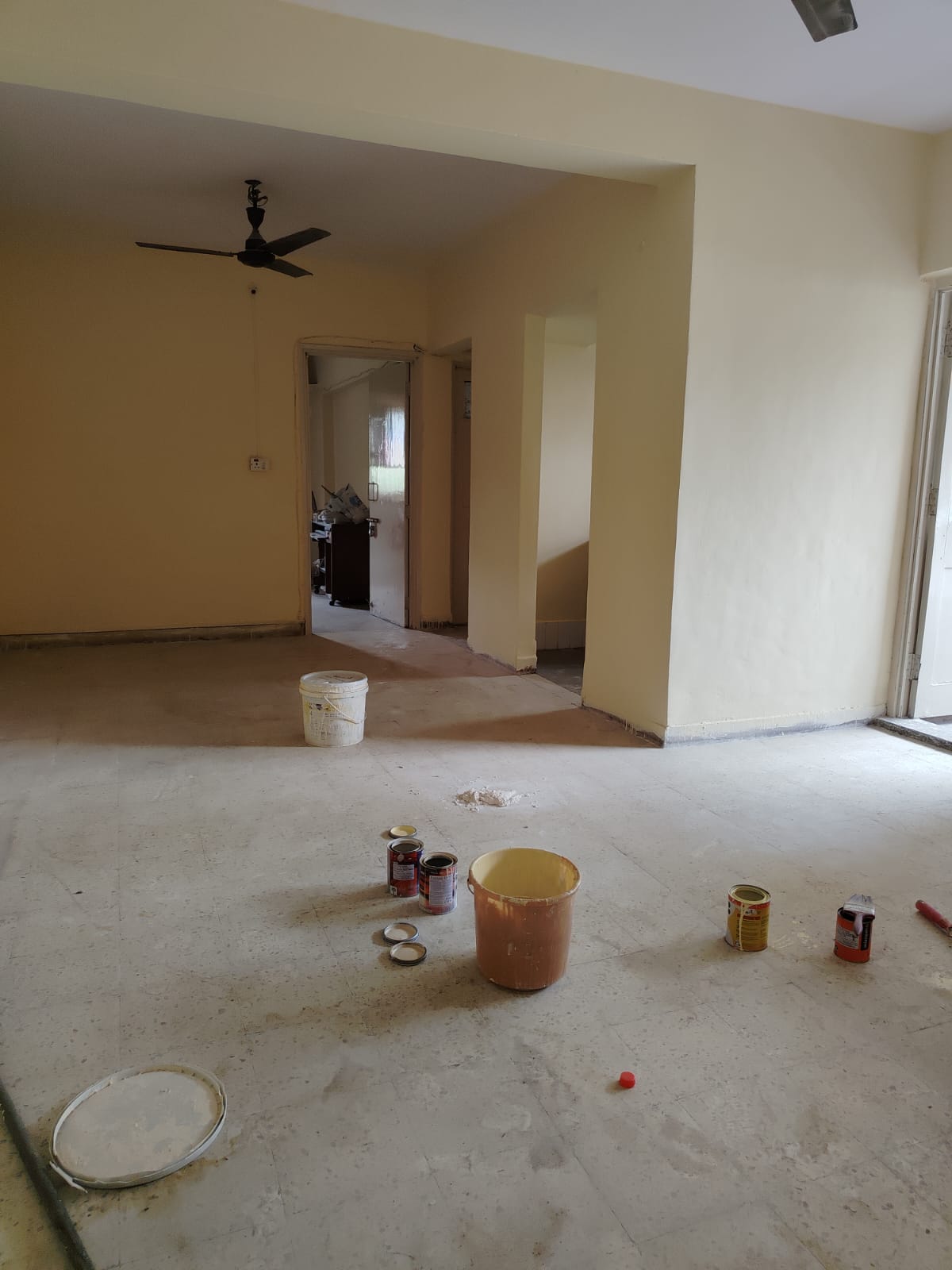 2 BHK + Extra Room 1000 Sq.Ft. Apartment in Rail Vihar CHS