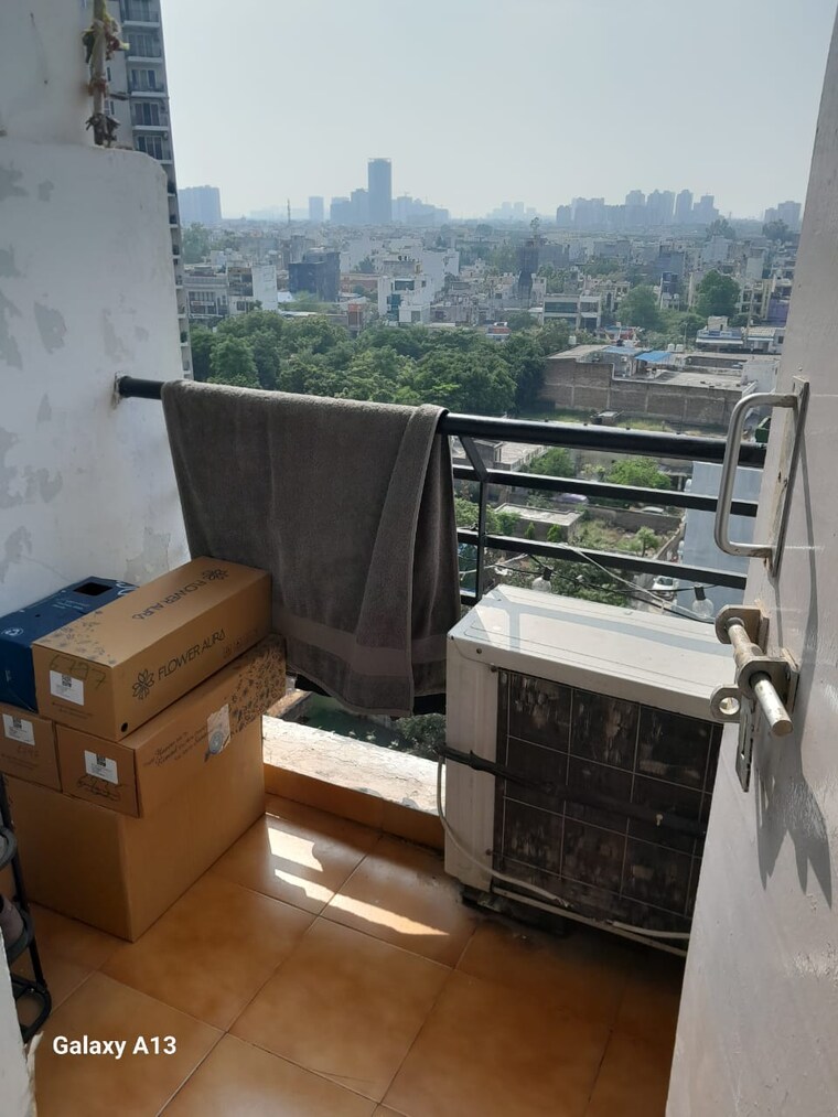 Living Room, mahindra-aura 1 RK 200 Sq.Ft. Builder Floor In Sector 110a Gurgaon 9577976