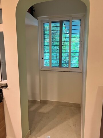 Room in 2 BHK Apartment at Bambolim – for Rent