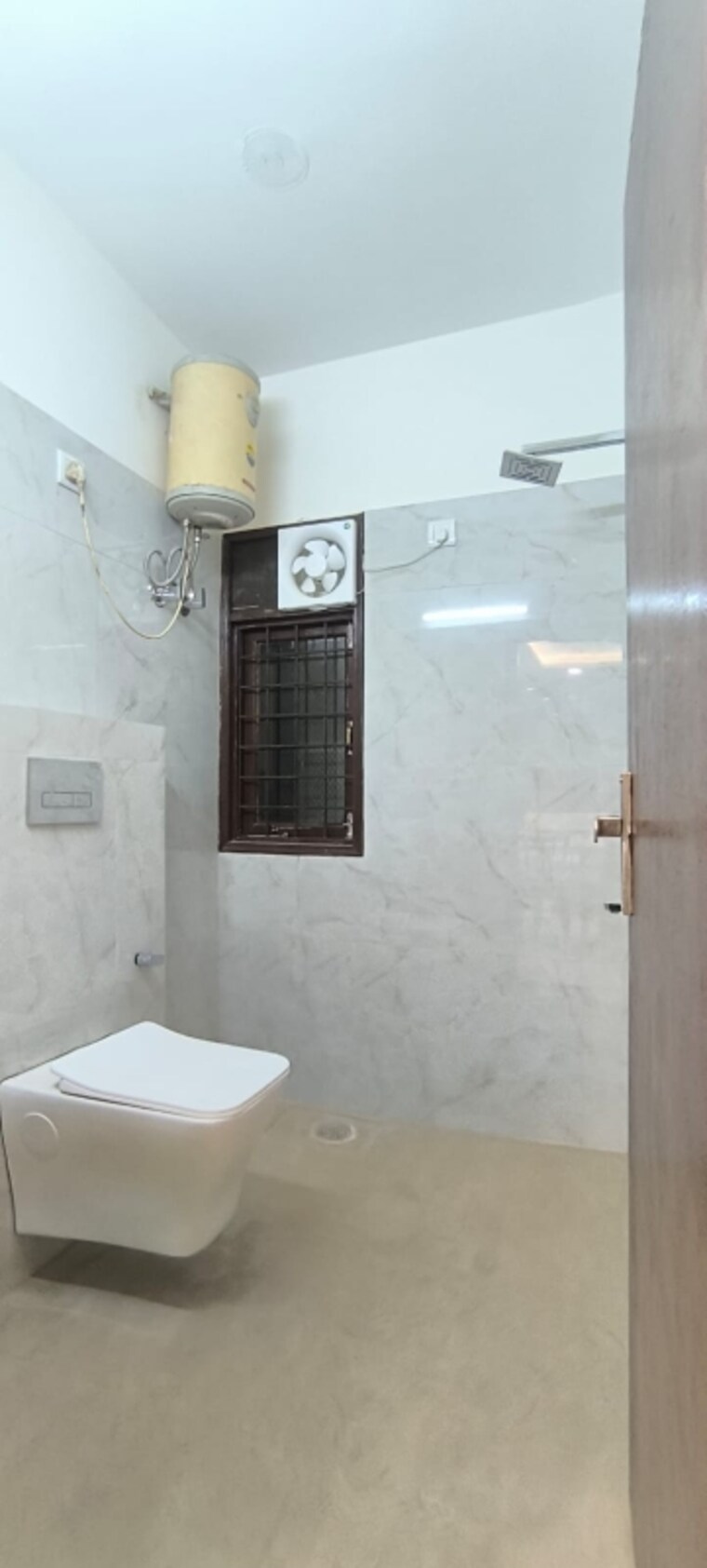 Bathroom, ansal-royale-casa 1 Bedroom 60 Sq.Yd. Builder Floor In Sector 55 Gurgaon 9578026