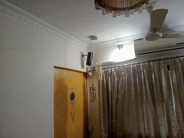 Bathroom in 1.5 BHK Apartment at Sun N Dew Apartment, Santacruz East – for Rent