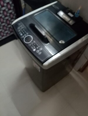 Furnished Amenities in 1.5 BHK Apartment at Sun N Dew Apartment, Santacruz East – for Rent