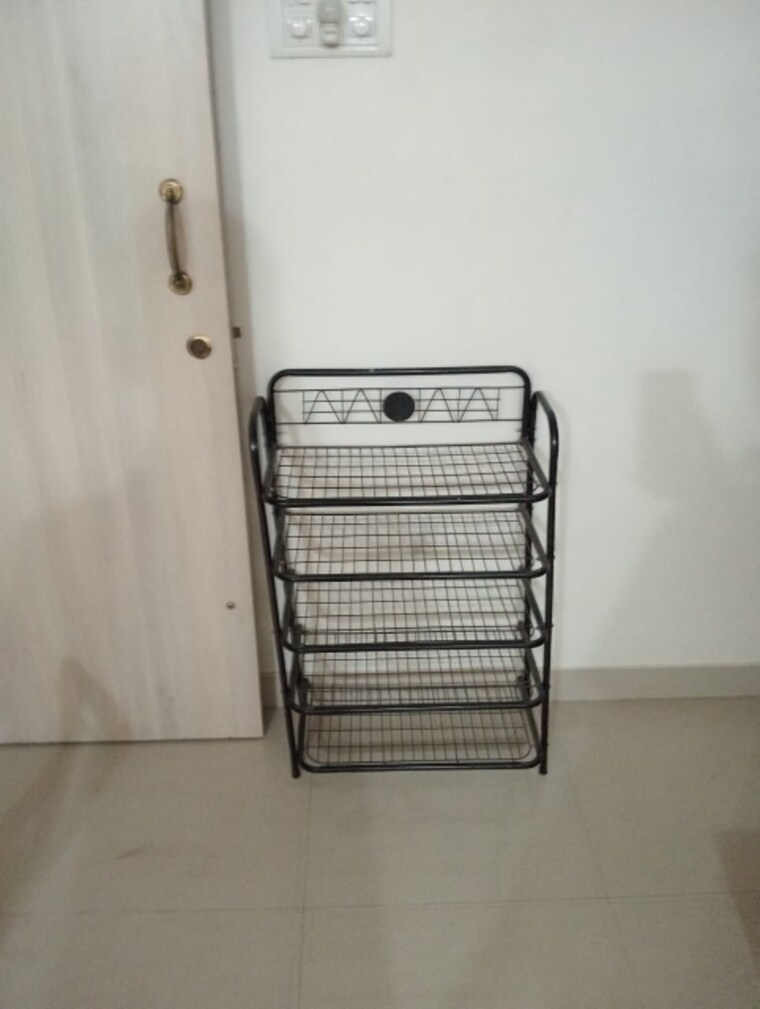 Room, sun-n-dew-apartment 1.5 Bedroom 450 Sq.Ft. Apartment In Santacruz East Mumbai 9578042