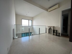 Room in 2 BHK Apartment at Ireo The Grand Arch, Sector 58 – for Rent