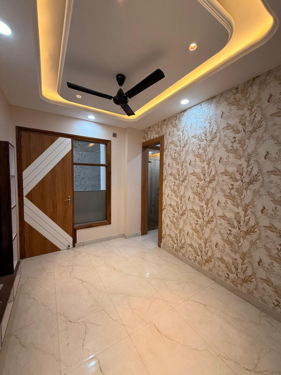 3 BHK + Pooja Room 150 Sq.Yd. Builder Floor in Puri Kohinoor