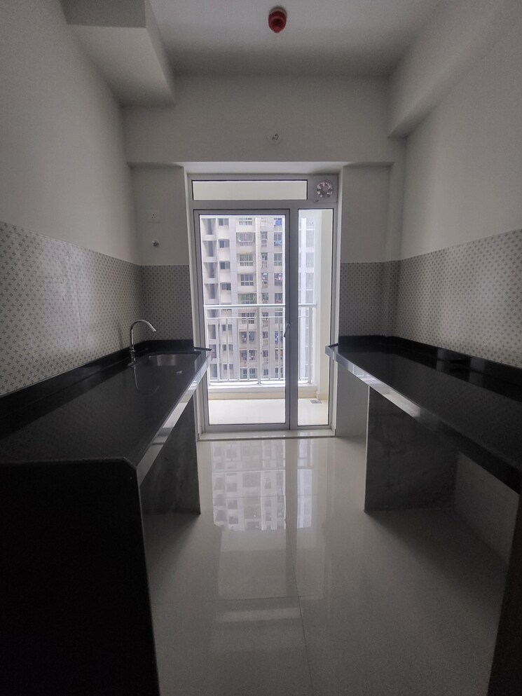 Kitchen, lodha-amara 1 Bedroom 453 Sq.Ft. Apartment In Kolshet Road Thane 9578023