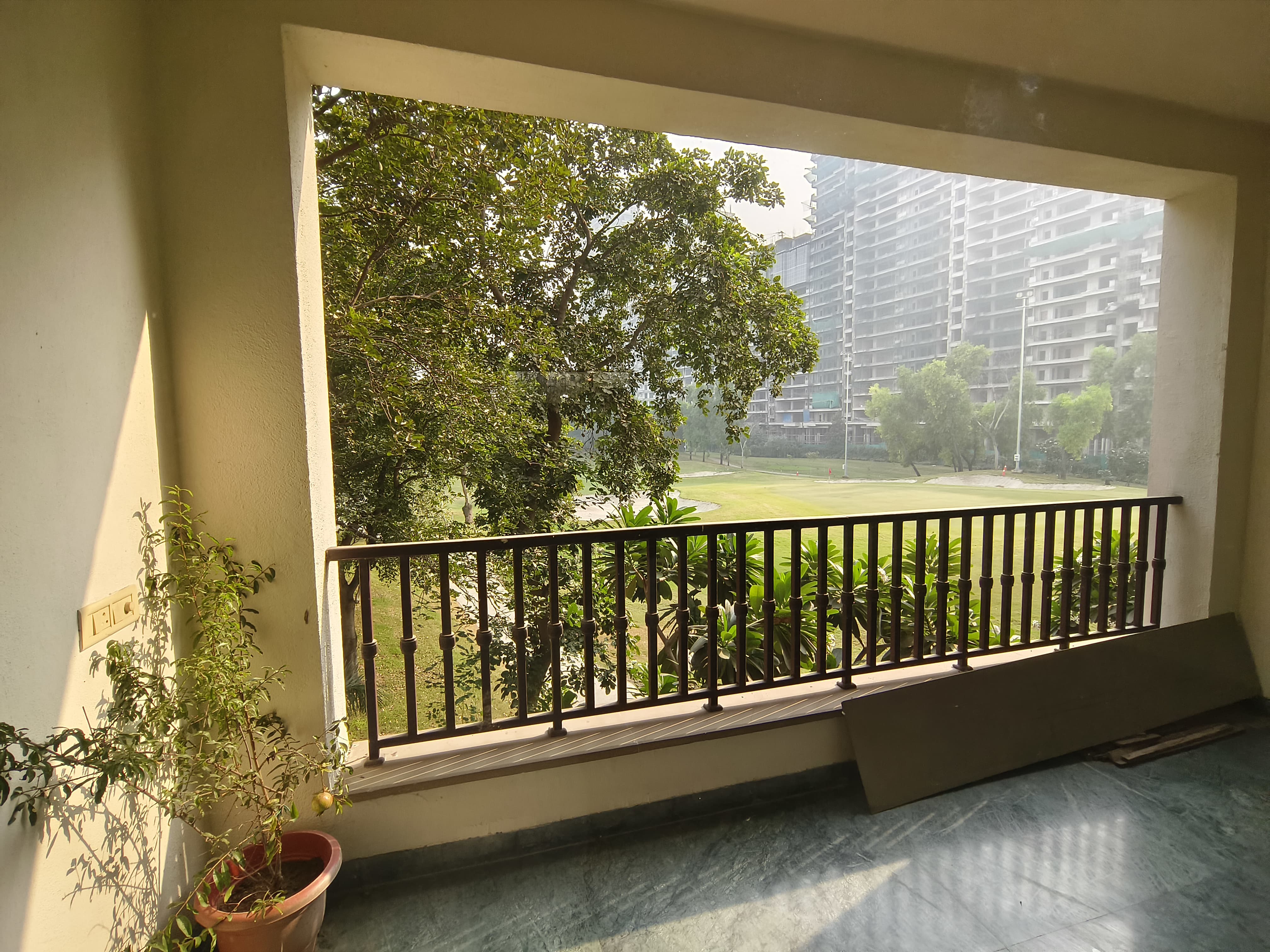4 BHK + Servant Room Apartment For Sale in Jaypee Greens The Castille