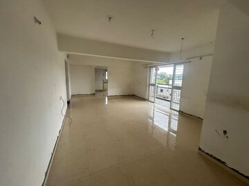 Room in 4 BHK Apartment at Indira Nagar – for Rent