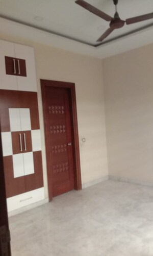Room in 2 BHK Builder Floor at Patel Nagar 3 – for Rent
