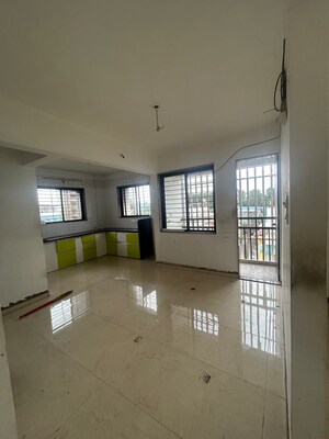 Room in 4 BHK Apartment at Indira Nagar – for Rent