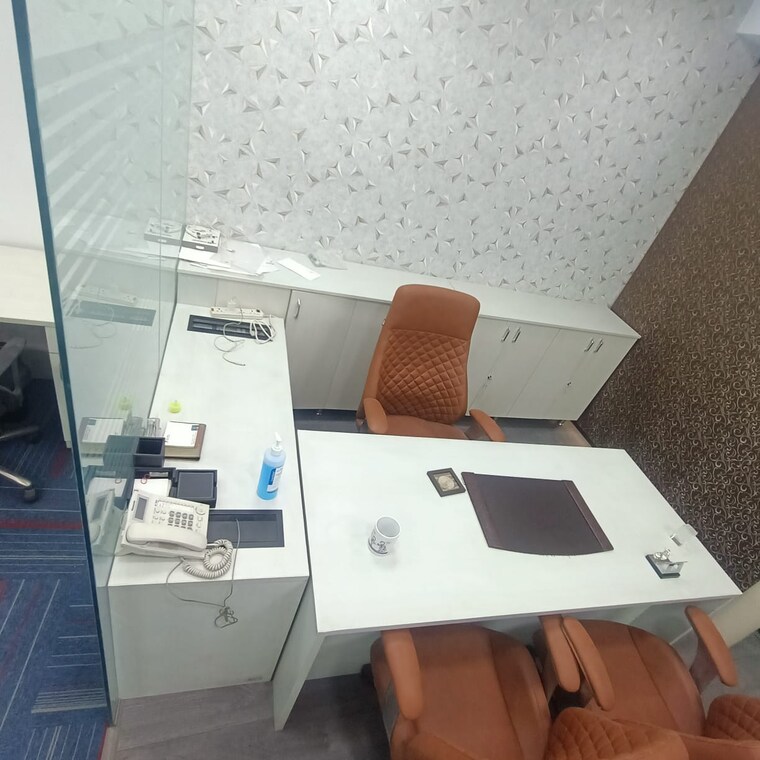 Team Area, spazedge Commercial Shop 550 Sq.Ft. In Sector 47 Gurgaon 9578039