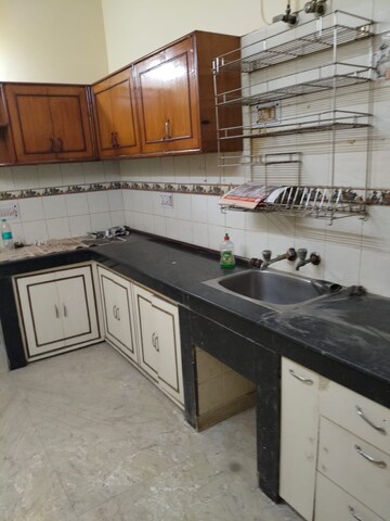 Kitchen in 1 BHK Builder Floor at Sector 29 – for Rent