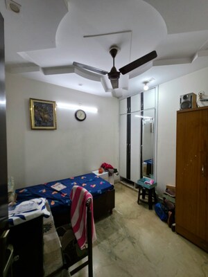 Bedroom in 2 BHK Builder Floor at Dwarka Mor – for Rent