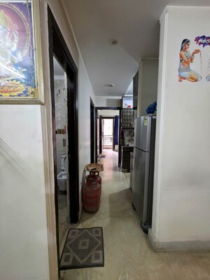 Building Lobby in 2 BHK Builder Floor at Dwarka Mor – for Rent