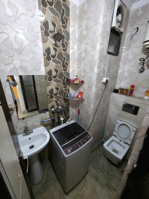 Master Bedroom in 2 BHK Builder Floor at Dwarka Mor – for Rent