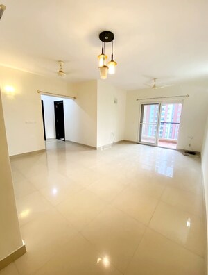 Room in 2 BHK Apartment at Gajuwaka – for Sale