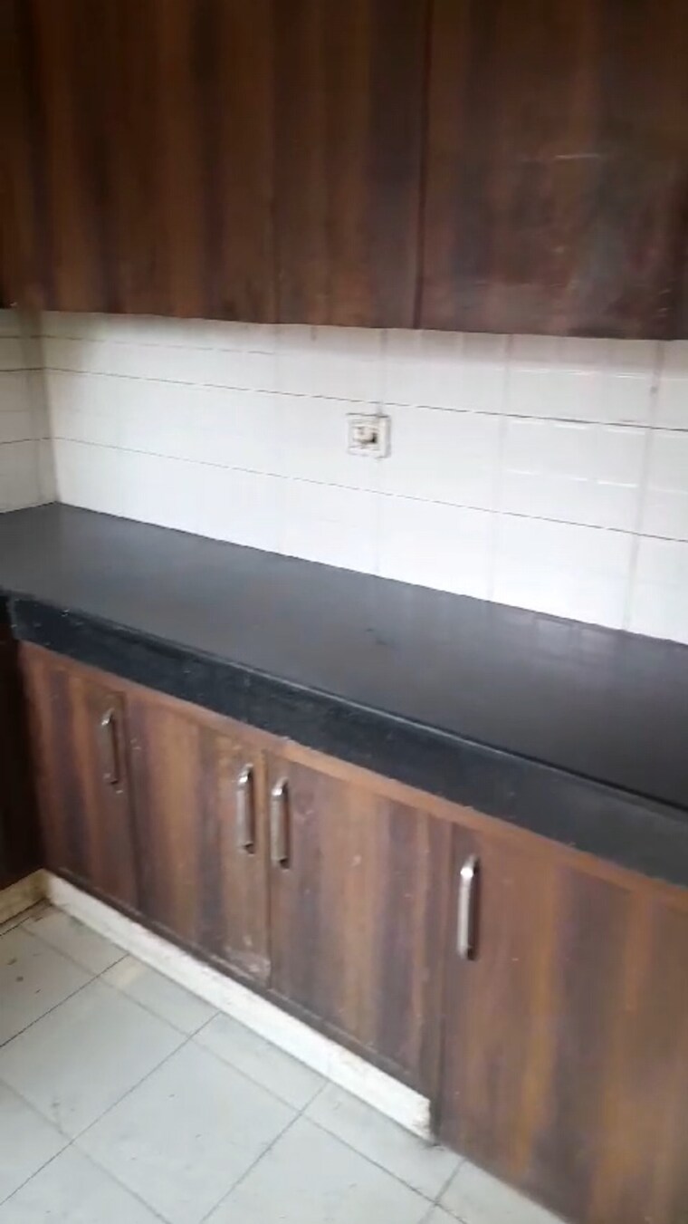 Kitchen, bptp-park-81 3.5 Bedroom 275 Sq.Yd. Builder Floor In Sector 81 Faridabad 9578163