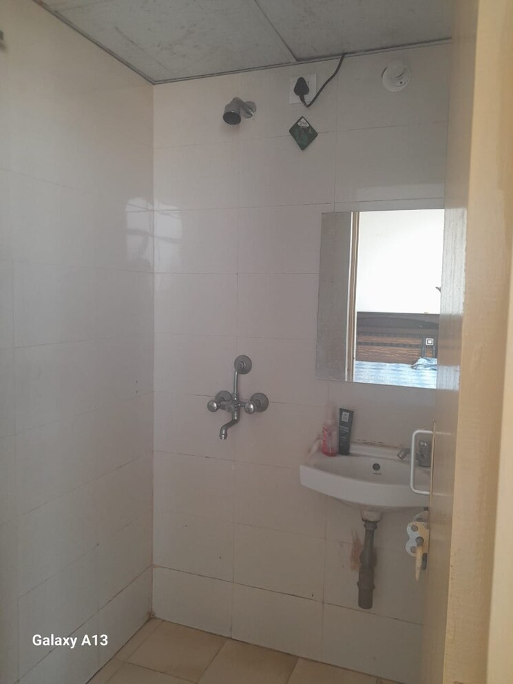 Bathroom, lotus-homz 1 Bedroom 385 Sq.Ft. Apartment In Sector 111 Gurgaon 9578161