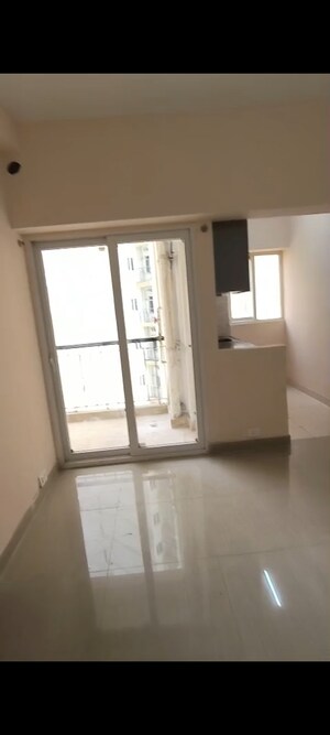 1 BHK Apartment For Rent in Amrapali Ivory Heights, Amrapali Dream Valley