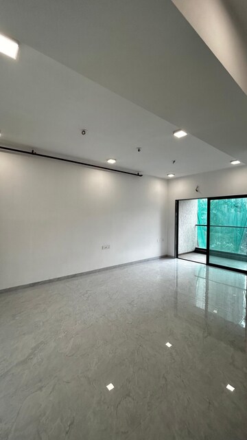 3 BHK Apartment For Sale in Malad West