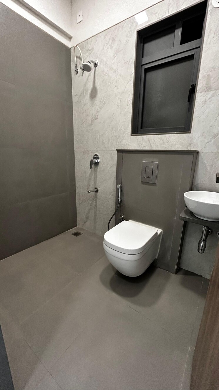 Bathroom, malad west 3 Bedroom 1083 Sq.Ft. Apartment In Malad West Mumbai 9578206