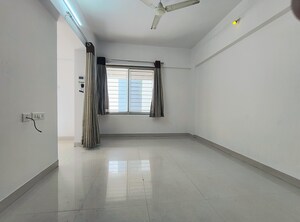 Room in 1 BHK Apartment at Venkatesh Graffiti, Keshav Nagar – for Rent