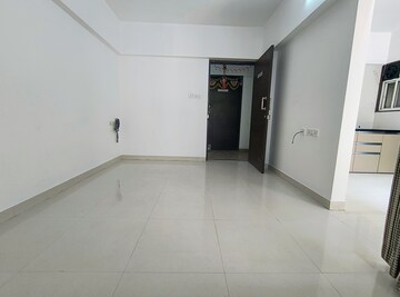 Room in 1 BHK Apartment at Venkatesh Graffiti, Keshav Nagar – for Rent