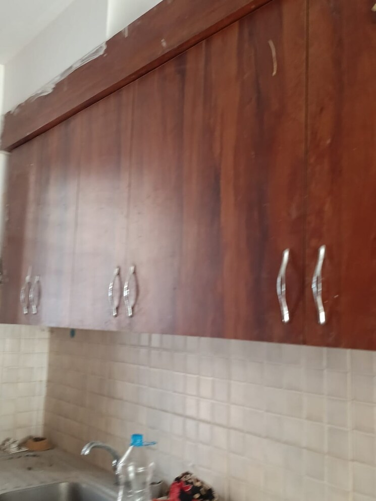 Bathroom, bptp-park-sentosa 4 Bedroom 230 Sq.Yd. Builder Floor In Sector 77 Faridabad 9578234