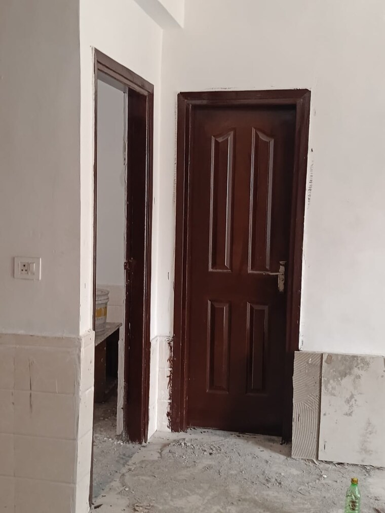 undefined, bptp-park-sentosa 4 Bedroom 230 Sq.Yd. Builder Floor In Sector 77 Faridabad 9578234