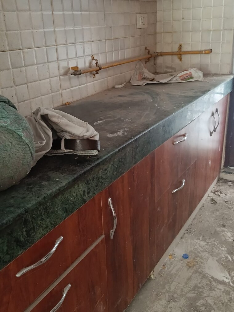 Kitchen, bptp-park-sentosa 4 Bedroom 230 Sq.Yd. Builder Floor In Sector 77 Faridabad 9578234