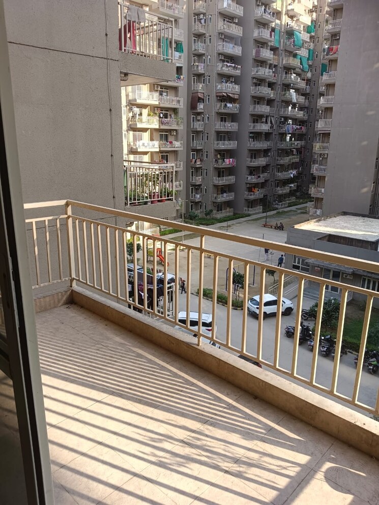 Balcony, conscient-habitat-78 3 Bedroom 750 Sq.Ft. Apartment In Sector 78 Faridabad 9578278