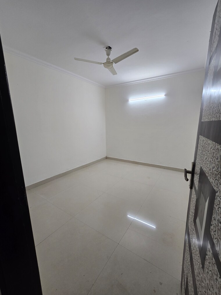 Room, mandi 2 Bedroom 800 Sq.Ft. Builder Floor In Mandi Delhi 9578292